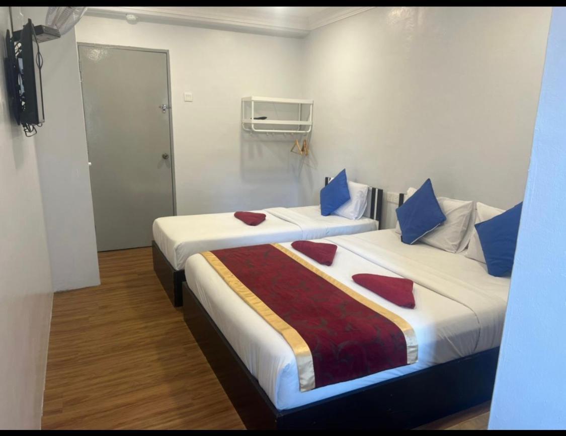 Esm Hotel