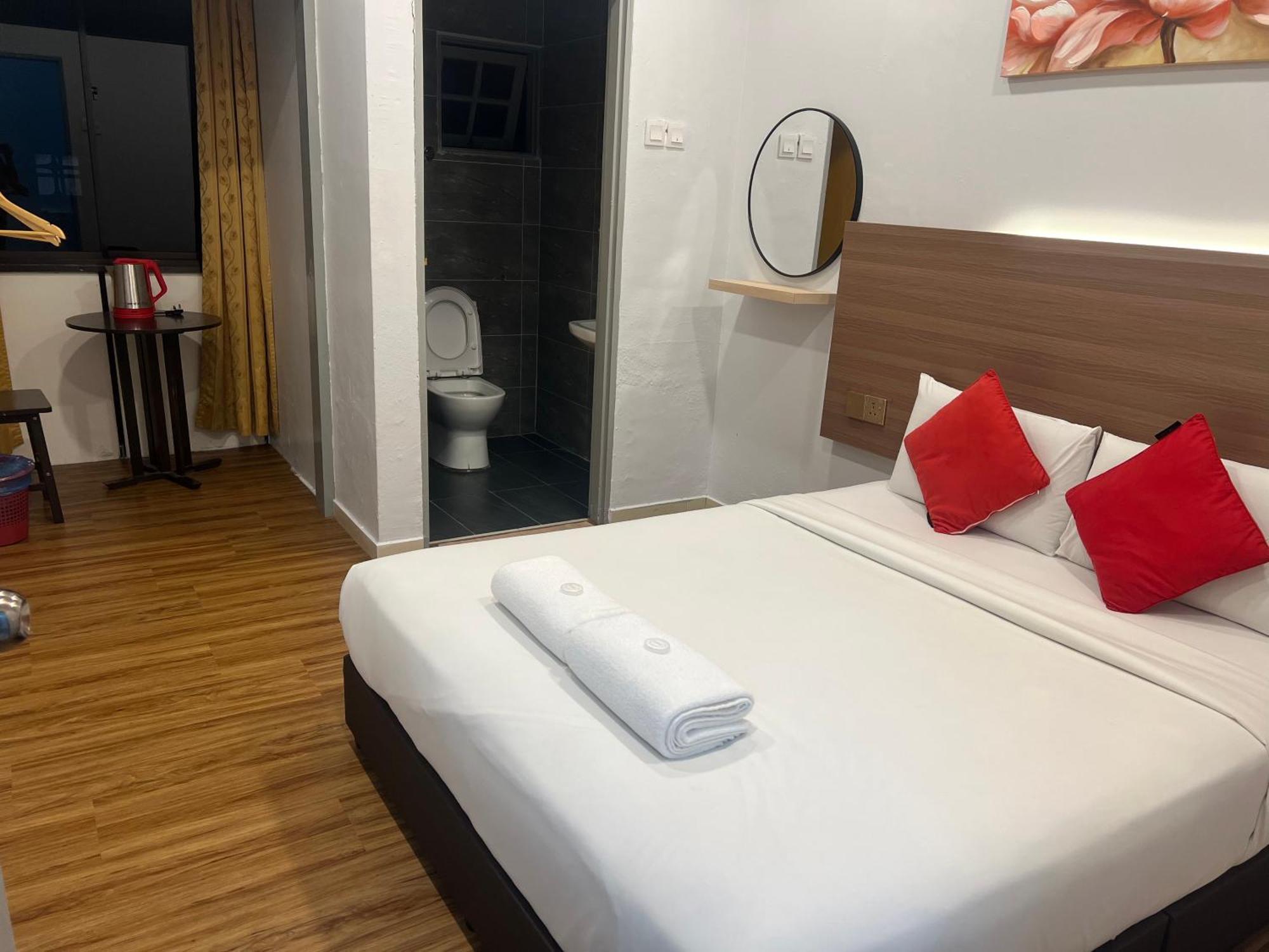 Hotel Esm *